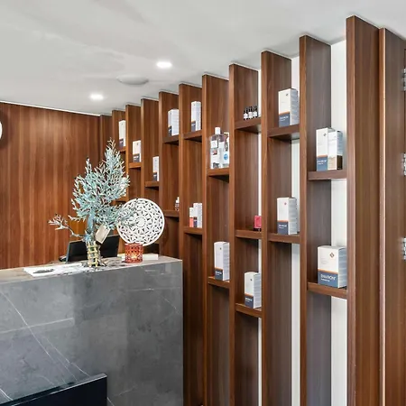 酒店 Mercure 拉纳卡