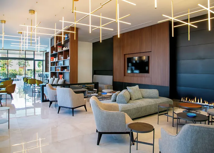 Hotel Mercure Larnaca