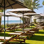 Отель Mercure Ларнака