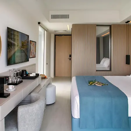 Mercure 4* Ларнака