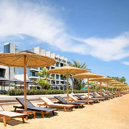 Отель Mercure Ларнака