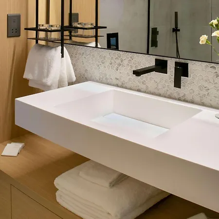 Mercure 4*