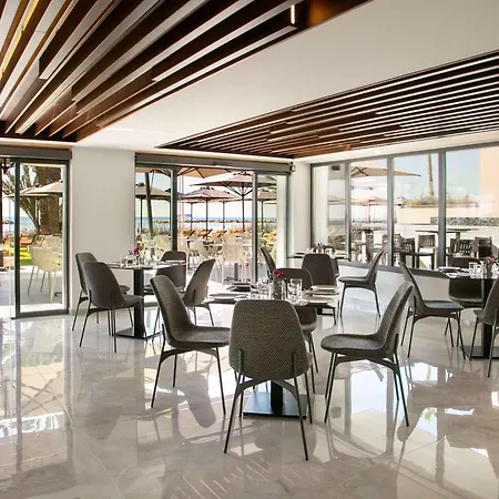 Mercure Отель 4*