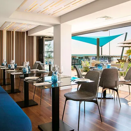 Отель Mercure 4*