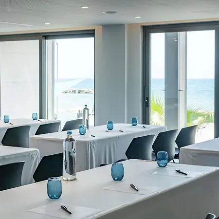 Mercure Готель Ларнака