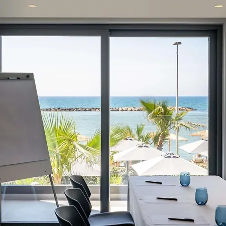 Mercure Hotell Larnaca