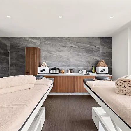 Mercure 4*